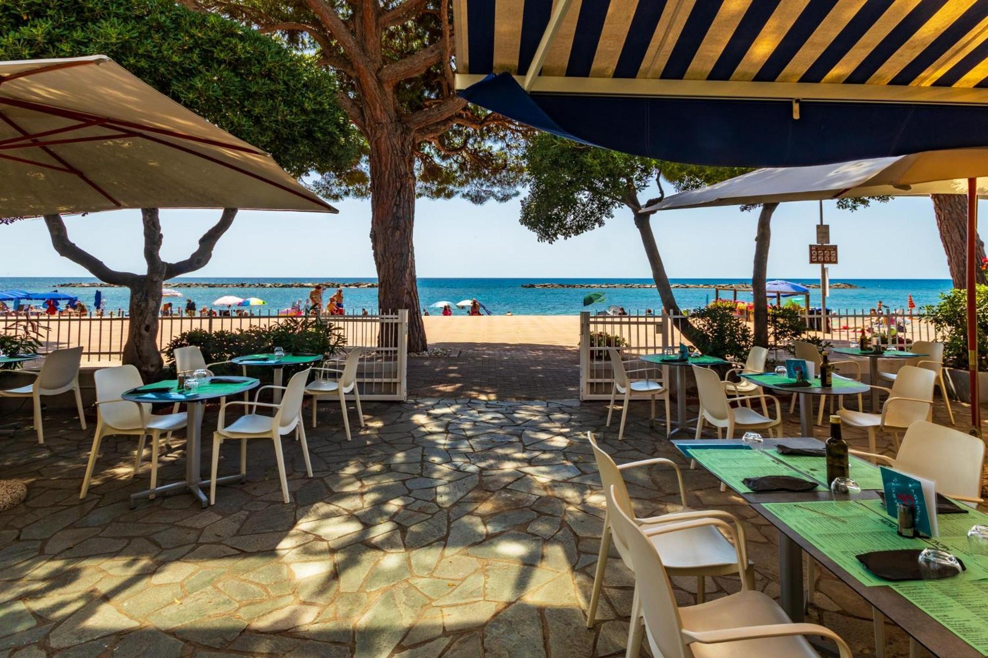 Piccolo Hotel Le Palme San Bartolomeo Al Mare Extérieur photo